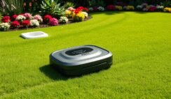 Robot Mower Returns to Charging Base Robot Mower Returns to Charging Base